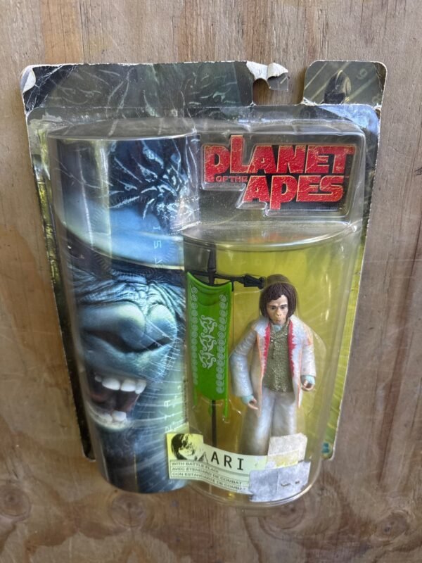 Hasbro Planet of the Apes Ari Action Figure 2001 New